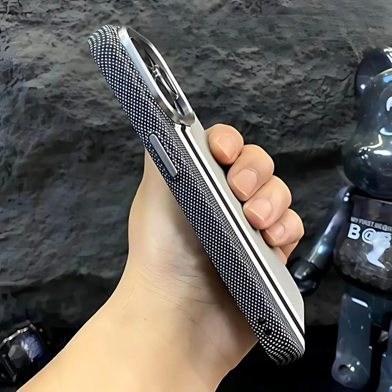 Case Carbon Line