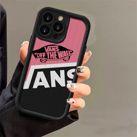 Case Vans Grafite (Com Linha iPhone 16)